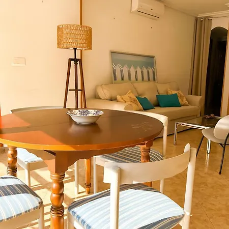Coblanca 3 Apartamento *