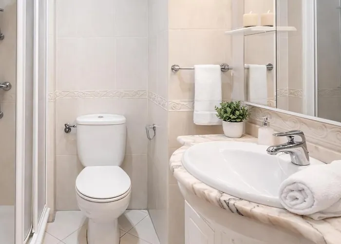 Apartment Apartment Near Levante Beach With Pool & Parking *